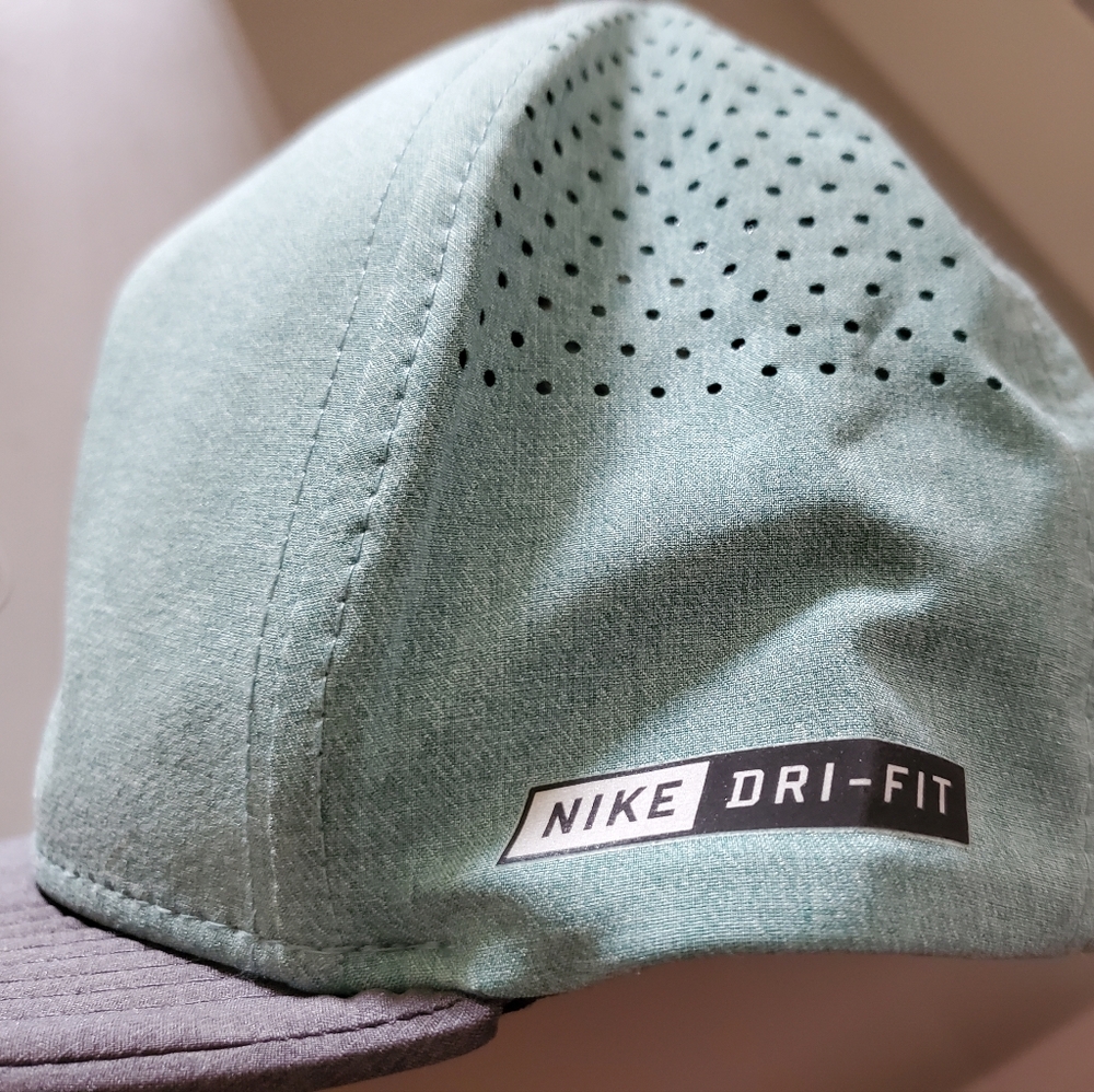 Hurley Dri-Fit Hat - Picture 3 of 8